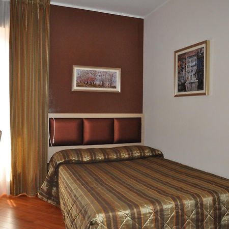 Múggia Dulcinea Hotel מראה חיצוני תמונה