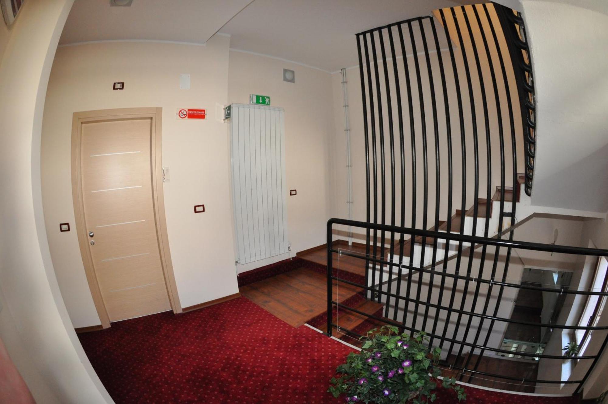 Múggia Dulcinea Hotel מראה חיצוני תמונה